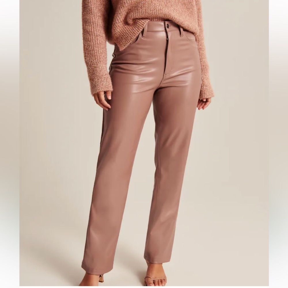 ABERCROMBIE Curve Love Vegan Leather 90s Straight Pant NWT